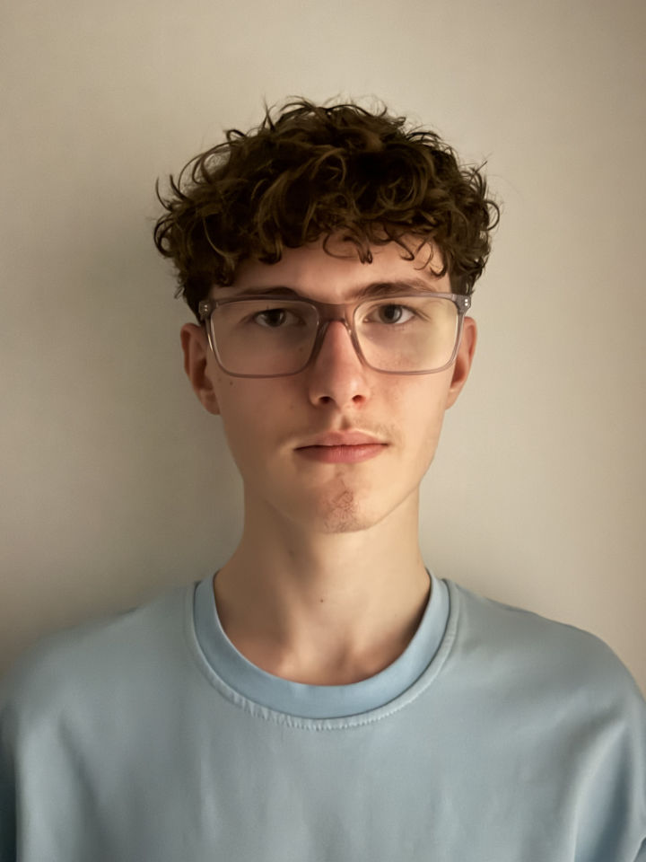 Marwan Verstaevel - Installateur électricien qualifié, spécialiste courants forts et faibles